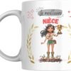 Mug meilleure nièce du monde avec aventurière illustrée tenant une coupe