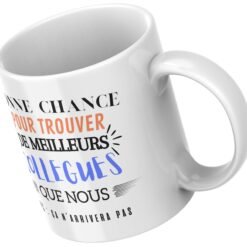 Mug départ collègue incliné montrant le message PS ça n’arrivera pas