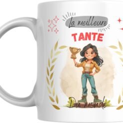 Mug meilleure tante du monde avec jeune femme illustrée tenant une coupe