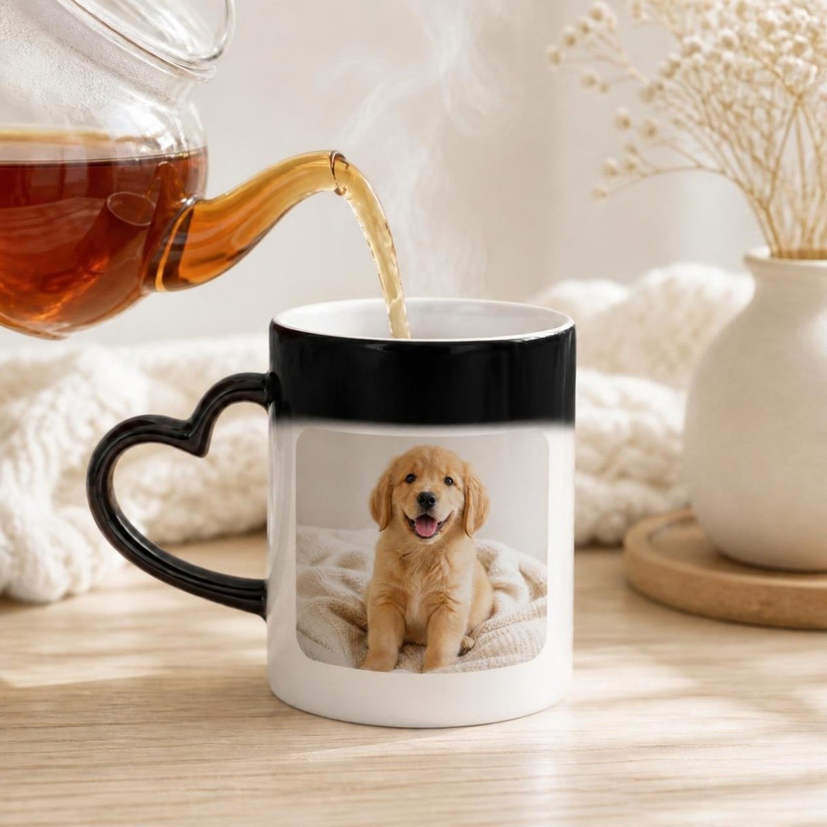 Photo qui apparaît sur le mug magique quand on verse un thé chaud