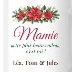 Mug Mamie Noël personnalisé prénoms petits-enfants – gros plan sur la personnalisation