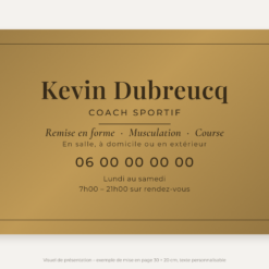 Plaque coach sportif personnalisée en plexiglas or vieilli 30 × 20 cm, exemple au nom de Kevin Dubreucq