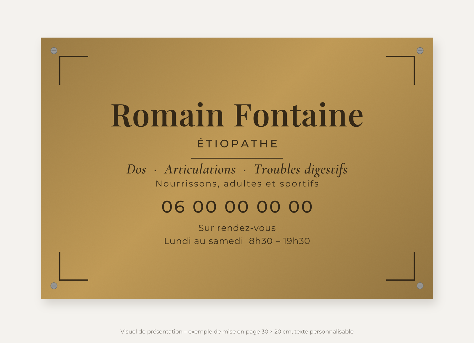 Plaque étiopathe personnalisée en plexiglas or vieilli 30 × 20 cm, exemple au nom de Romain Fontaine