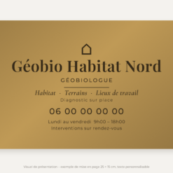 Plaque géobiologue personnalisée en plexiglas or vieilli 25 × 15 cm, exemple au nom de Géobio Habitat Nord