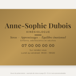 Plaque kinésiologue personnalisée en plexiglas or vieilli 25 × 15 cm, exemple au nom de Anne-Sophie Dubois