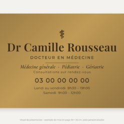 Plaque docteur personnalisée en plexiglas or vieilli 30 × 20 cm, exemple au nom de Dr Camille Rousseau