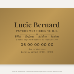 Plaque psychomotricien personnalisée en plexiglas or vieilli 30 × 20 cm, exemple au nom de Lucie Bernard
